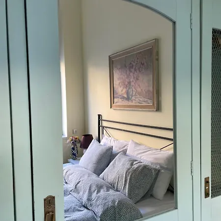 Apartman Ergzotic & *