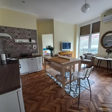 Apartment Ergzotic & *