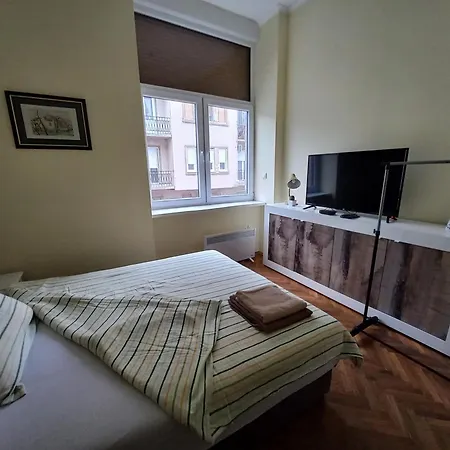 Apartment Ergzotic & *