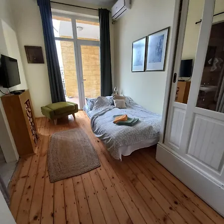 Ergzotic & Apartman