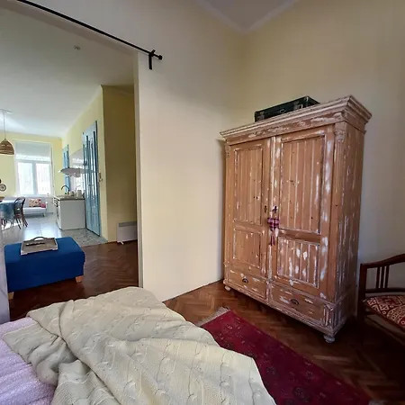 Apartment Ergzotic & Sombor